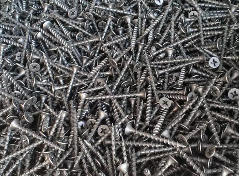 Сколько саморезов в килограмме?